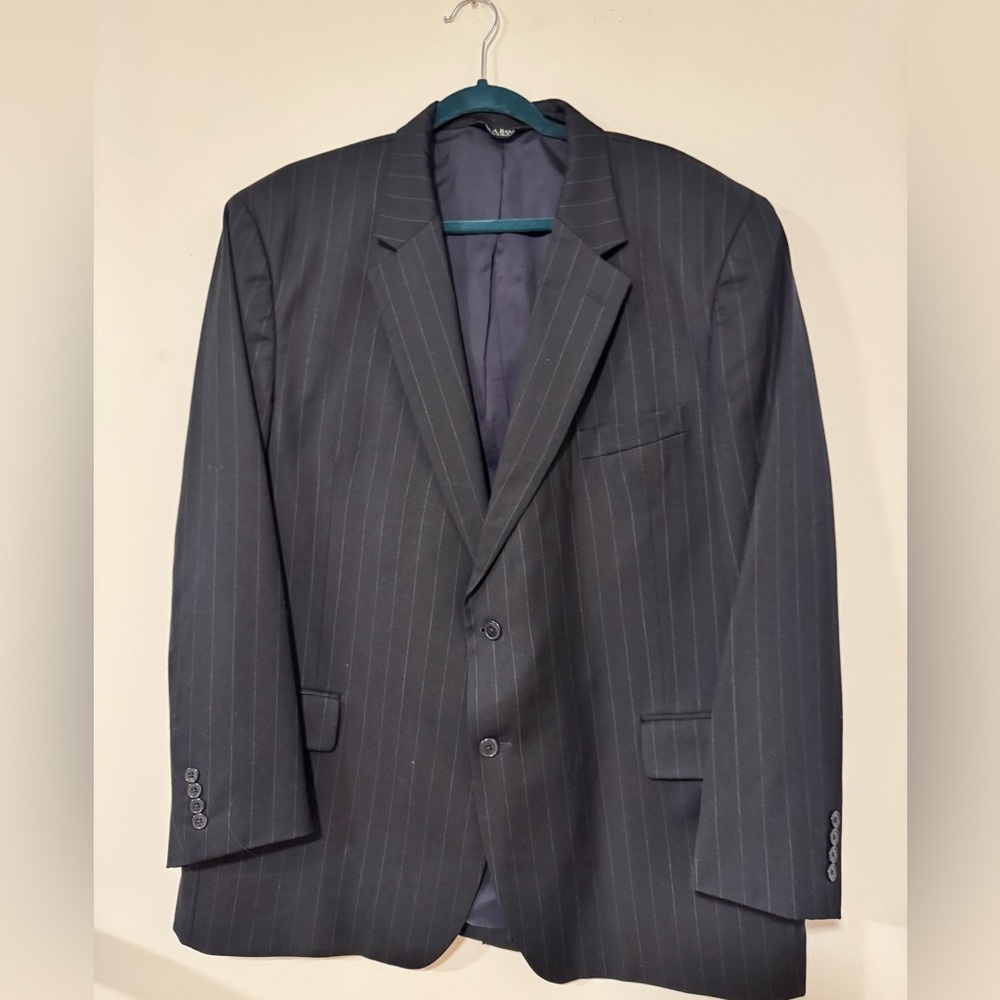 JOS A. Bank Traveler’s Collection Navy Blue Pinstripe Suit Jacket 50 R